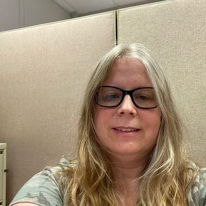 Meet your Posher, Julie